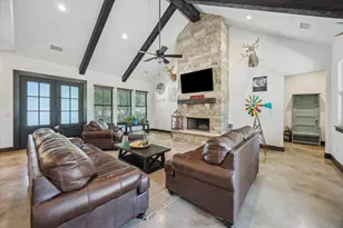 117 Esperanza Petal Pass, Liberty Hill, TX 78642 - Photo 5