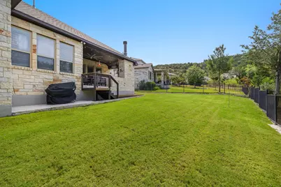 204 Everton Cove, Lakeway, TX 78738 - Photo 31