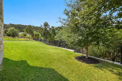 204 Everton Cove, Lakeway, TX 78738 - Photo 31