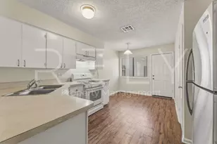 205 W William Cannon Dr, Austin, TX 78745 - Photo 9