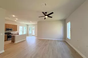 1105 Stonehill Dr, Georgetown, TX 78633 - Photo 5