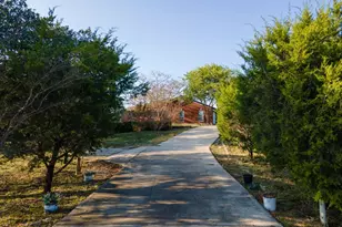 3163 Lomas Rodando Calzada, Kempner, TX 76539 - Photo 3