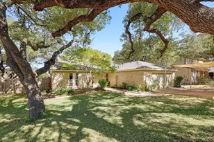 1400 Doonesbury Dr, Austin, TX 78758 - Photo 1