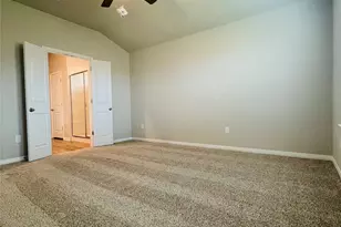 17809 Owl Tree Rd, Manor, TX 78653 - Photo 5