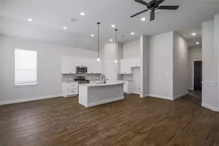 2324 Clear Pond Vw, Leander, TX 78641 - Photo 5