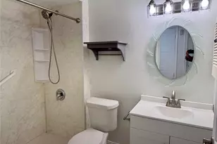 2300 Nacogdoches Rd, San Antonio, TX 78209 - Photo 17