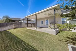 201 Crystal Brook Dr, Liberty Hill, TX 78642 - Photo 35