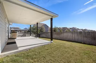 201 Crystal Brook Dr, Liberty Hill, TX 78642 - Photo 37