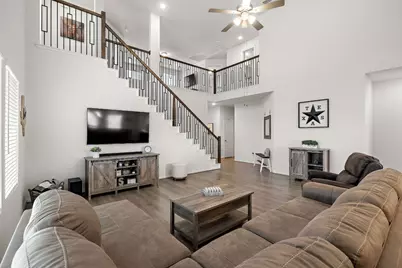 201 Crystal Brook Drive, Liberty Hill, TX 78642 - Photo 9