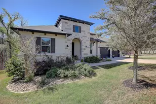 129 Hollytree Ct, Georgetown, TX 78628 - Photo 1