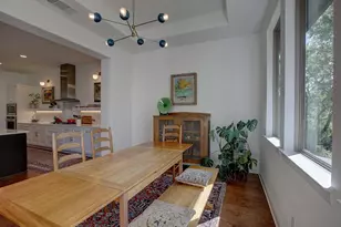 129 Hollytree Ct, Georgetown, TX 78628 - Photo 9