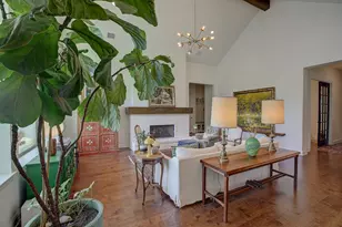 129 Hollytree Ct, Georgetown, TX 78628 - Photo 19