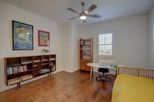 129 Hollytree Ct, Georgetown, TX 78628 - Photo 13