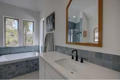 129 Hollytree Court, Georgetown, TX 78628 - Photo 31