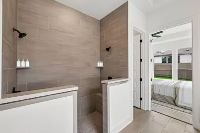 9512 Wiggy Way, Austin, TX 78744 - Photo 15