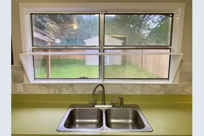 260 Bradford Drive, Beaumont, TX 77707 - Photo 9