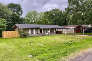 260 Bradford Dr, Beaumont, TX 77707 - Photo 1