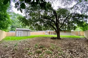 260 Bradford Dr, Beaumont, TX 77707 - Photo 29