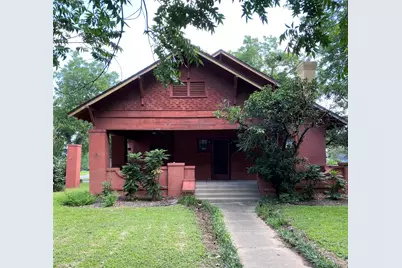 700 N Main Street, Elgin, TX 78621 - Photo 1
