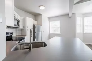 12215 Hunters Chase Dr, Austin, TX 78729 - Photo 5