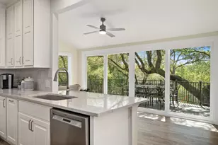 405 Ridgecrest Rd, Georgetown, TX 78628 - Photo 9