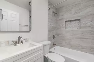 5708 Lark Creek Dr, Austin, TX 78744 - Photo 19