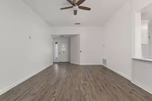 5708 Lark Creek Dr, Austin, TX 78744 - Photo 5