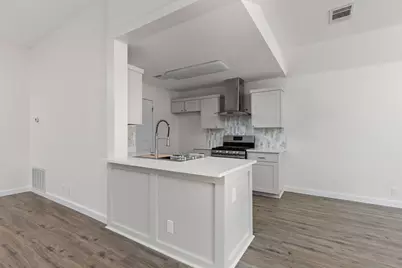 5708 Lark Creek Drive, Austin, TX 78744 - Photo 7