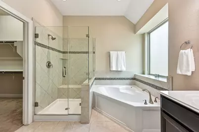 5521 Brady Bayou Cove, The Hills, TX 78738 - Photo 19