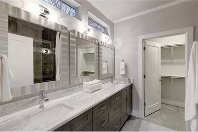 1217 Eleanor Street, Austin, TX 78721 - Photo 11