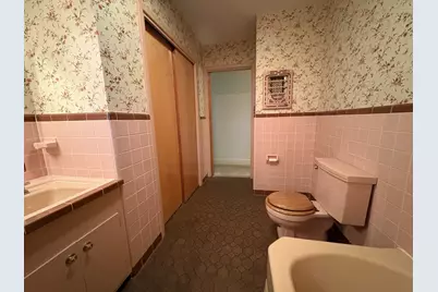 393 N Manse Avenue, Giddings, TX 78942 - Photo 21