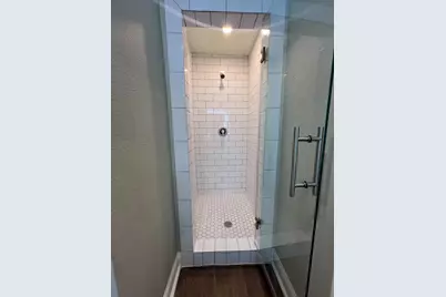 8001 Woodway Drive #21, Houston, TX 77063 - Photo 9