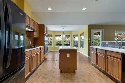 7312 White Oak Drive, Lago Vista, TX 78645 - Photo 11
