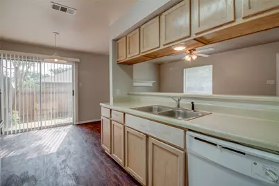 2211 Creekside C Lane #C, Georgetown, TX 78626 - Photo 13
