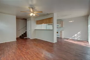 2211 Creekside C Ln, Georgetown, TX 78626 - Photo 7