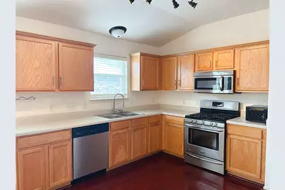 3589 Rock Shelf Lane, Round Rock, TX 78681 - Photo 5