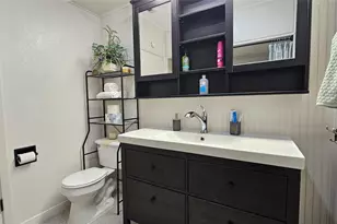 205 S Granger St, Granger, TX 76530 - Photo 17