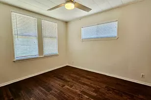 205 S Granger St, Granger, TX 76530 - Photo 21