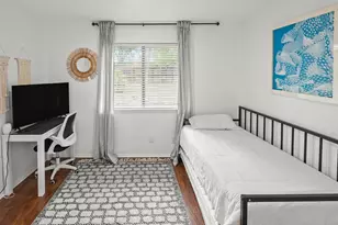 512 Mulberry Dr, Austin, TX 78745 - Photo 13
