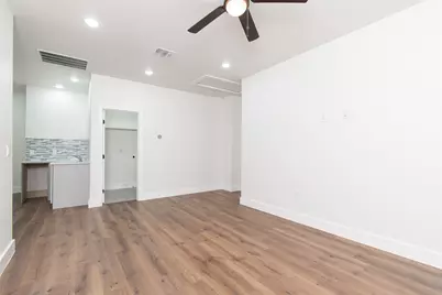 121 Calvin Smith Lane #A & B, Jarrell, TX 76537 - Photo 11