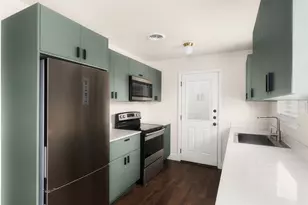 2408 Ventura Dr, Austin, TX 78741 - Photo 5