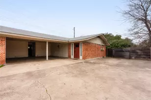 2408 Ventura Dr, Austin, TX 78741 - Photo 3