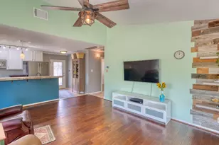 105 Hi View St, Sunrise Beach, TX 78643 - Photo 9