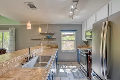 105 Hi View Street, Sunrise Beach, TX 78643 - Photo 11