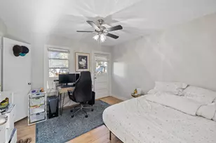 1202 E 29th St, Austin, TX 78722 - Photo 25