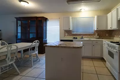 8090 Thaxton Road, Austin, TX 78747 - Photo 9