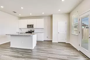 108 Rivendale St, Liberty Hill, TX 78642 - Photo 5