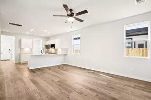 2054 Alice Jay Wy, Round Rock, TX 78665 - Photo 7