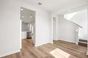 2054 Alice Jay Wy, Round Rock, TX 78665 - Photo 13