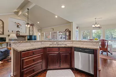 10848 County Road 311, Rockdale, TX 76567 - Photo 11